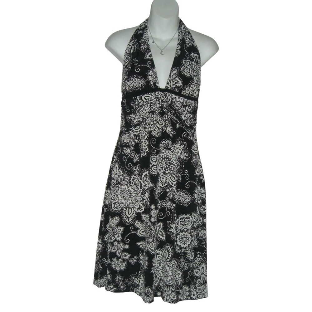 White House Black Market Black White Halter Tie Dress Boho Print Cruise Vacation